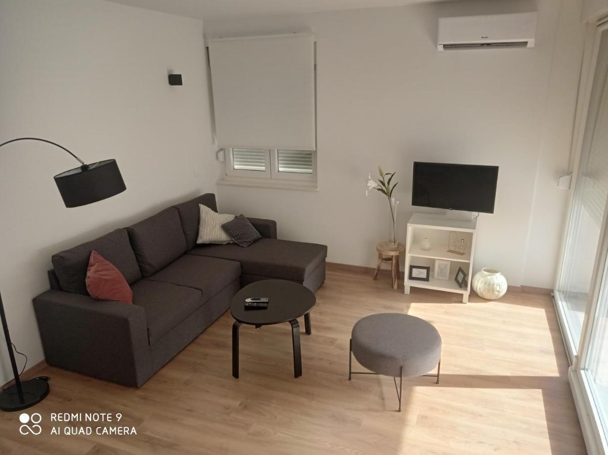 Tia Apartment ฮวาร์ ภายนอก รูปภาพ